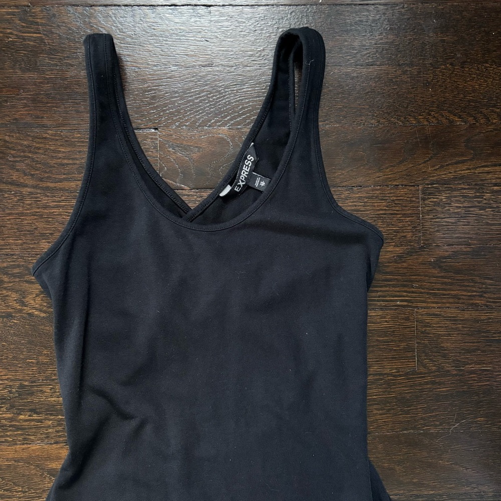 Express Classic Black Maxi